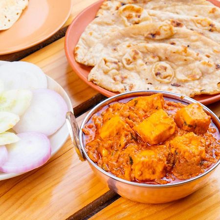 Fabhotel Crystal - Nr Odau Ring Road Ahmedabad Eksteriør bilde